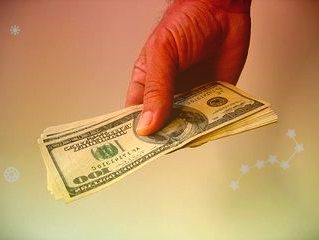 新東方“雙語帶貨”出圈蹚出一條教培行業(yè)轉(zhuǎn)型新路