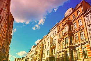 TrendForce集邦:預(yù)估2022年監(jiān)視器面板出貨量年減8.8%至1